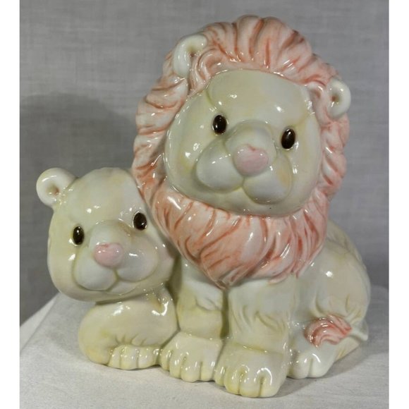Vintage ENESCO 1997 Ceramic Lion With Cub Piggy Bank Money Box Bank - Picture 1 of 3